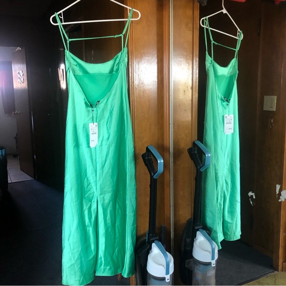 Zara SATIN EFFECT MIDI DRESS - Picture 9 of 13